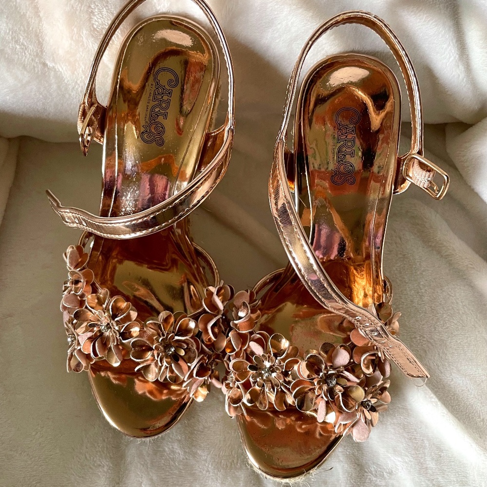 Carlos Santana Rose Gold Belinda Wedges